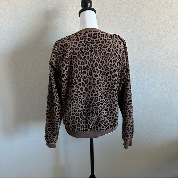 Nike leopard sweatshirt women’s - Picture 3 of 9